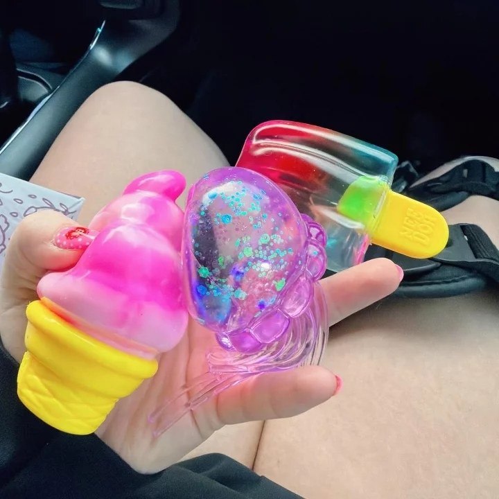 NeeDoh Mello Mallo customer-style review image
